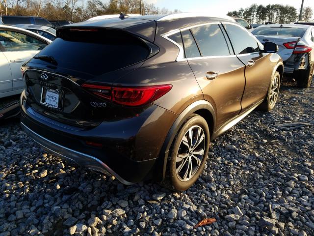 2017 INFINITI QX30 BASE SJKCH5CRXHA023706