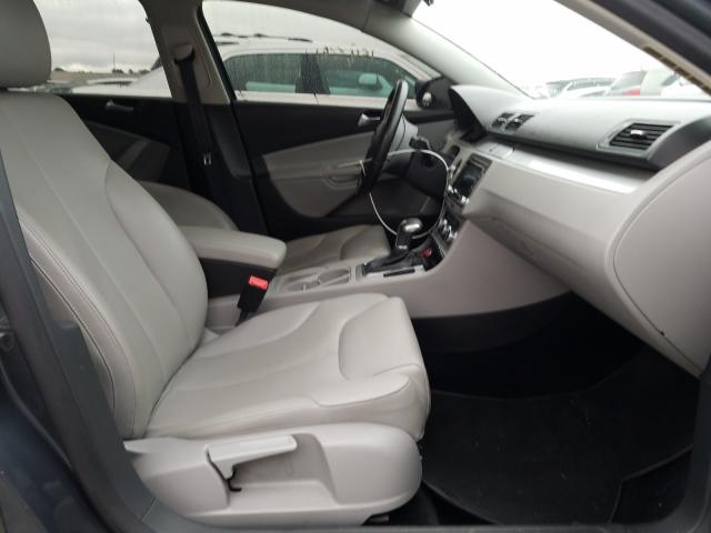 2010 VOLKSWAGEN PASSAT KOM WVWJM7AN1AE102472
