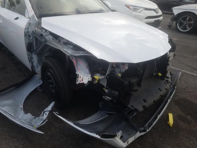 2018 LEXUS IS 300 JTHBA1D28J5077404