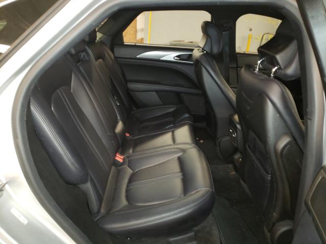 2018 LINCOLN MKZ PREMIE 3LN6L5A98JR625450