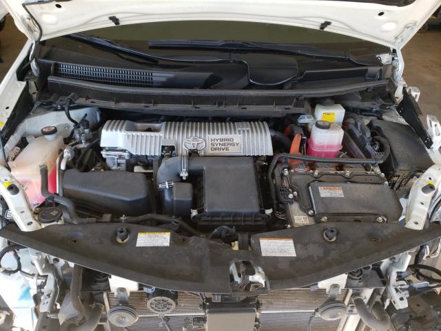 2017 TOYOTA PRIUS V JTDZN3EU1HJ067203