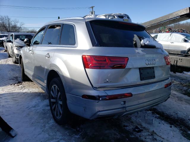 VIN WA1LHAF7XKD038390 2019 Audi Q7, Premium Plus no.3