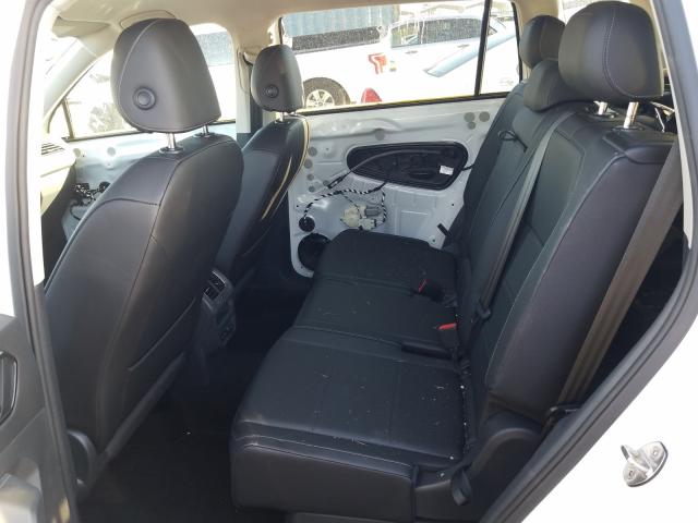 2018 VOLKSWAGEN TIGUAN SE 3VV3B7AX7JM216150