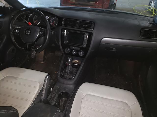 2017 VOLKSWAGEN JETTA SPOR 3VWD17AJ5HM304431