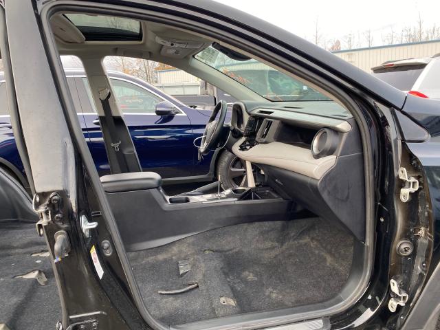 2018 TOYOTA RAV4 ADVEN 2T3WFREV7JW492167