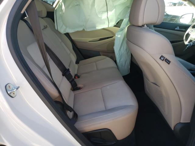 2017 HYUNDAI TUCSON SE KM8J23A48HU501560