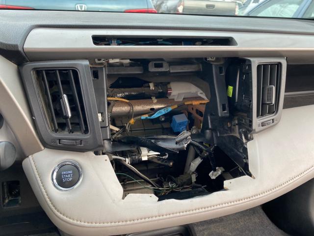 2018 TOYOTA RAV4 ADVEN 2T3WFREV7JW492167