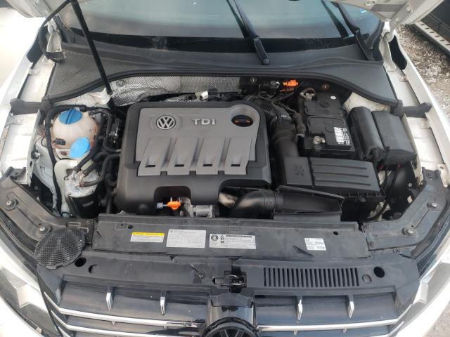 2014 VOLKSWAGEN PASSAT SE 1VWBN7A35EC014264