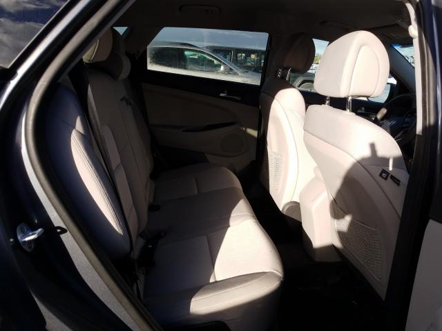 2017 HYUNDAI TUCSON SE KM8J23A40HU394035
