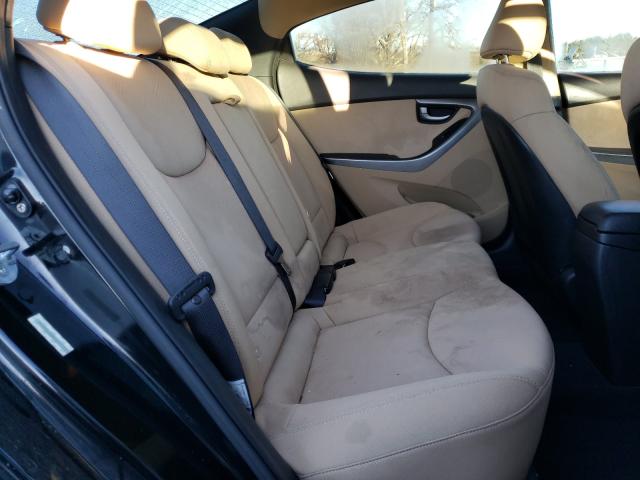 2012 HYUNDAI ELANTRA GL KMHDH4AE8CU297121