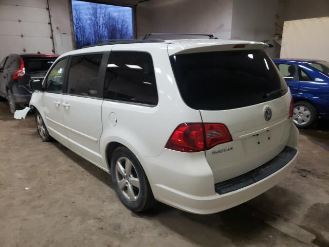 2011 VOLKSWAGEN ROUTAN SE 2V4RW3DGXBR625695