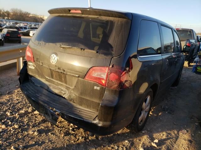 2010 VOLKSWAGEN ROUTAN SE 2V4RW3D12AR407406