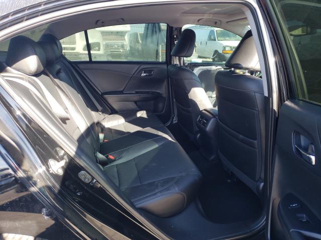 2017 HONDA ACCORD TOU 1HGCR3F91HA027998