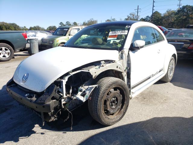 2013 VOLKSWAGEN BEETLE 3VWJP7ATXDM687926
