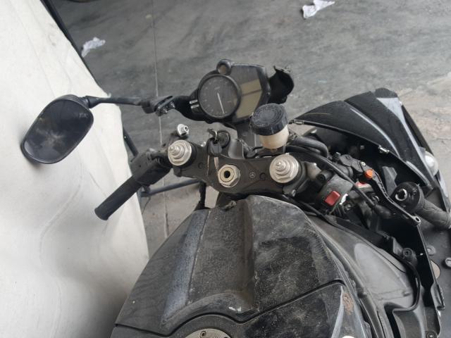 2011 YAMAHA YZFR1 JYARN23EXBA010555