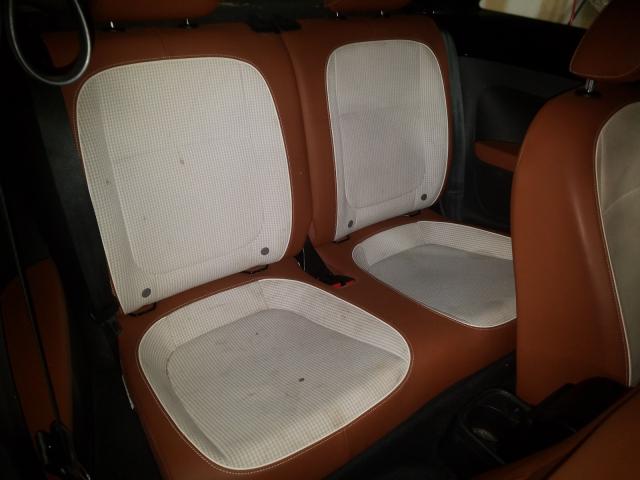 2015 VOLKSWAGEN BEETLE 1.8 3VWF17AT9FM608644