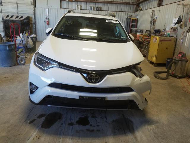 2018 TOYOTA RAV4 ADVEN 2T3WFREV9JW456089