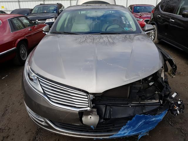 2016 LINCOLN MKZ 3LN6L2J92GR621871