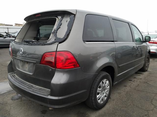 2010 VOLKSWAGEN ROUTAN S 2V4RW4D16AR324535