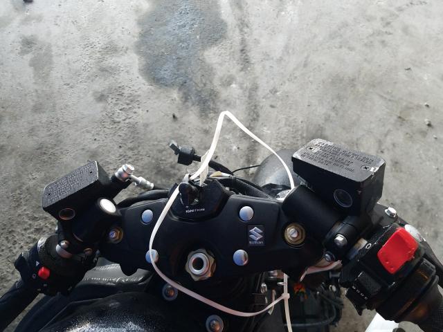 2019 SUZUKI GSX1300 RA JS1GX72B2K7100610