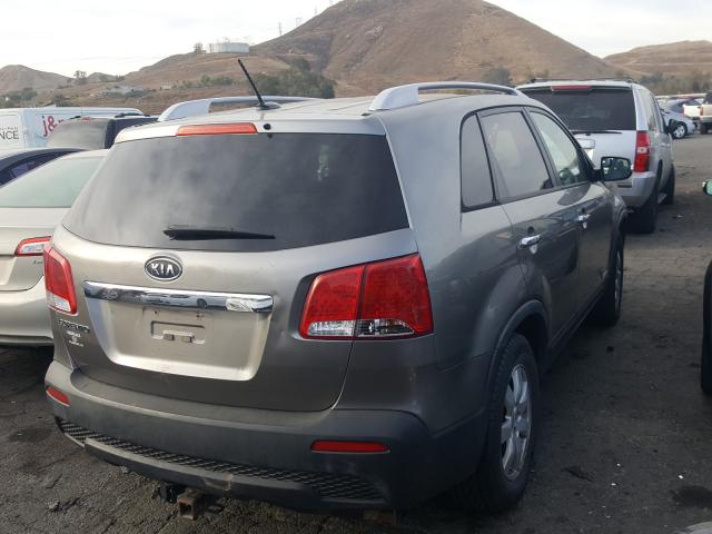 2013 KIA SORENTO LX - 5XYKTDA28DG357501