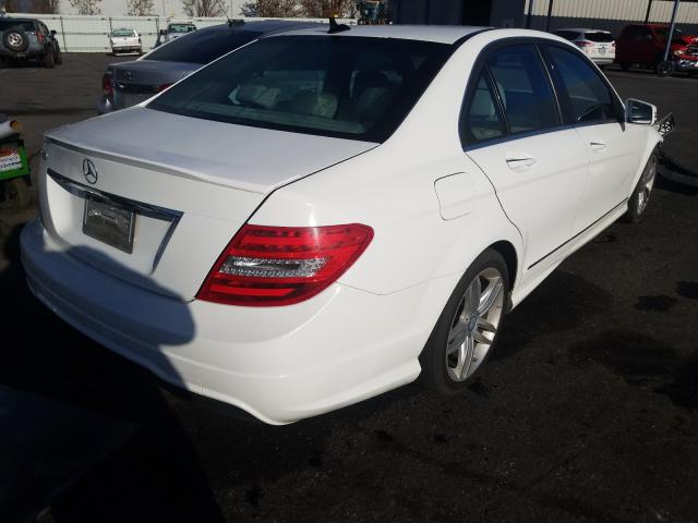 2013 MERCEDES-BENZ C 250 WDDGF4HB9DR276095