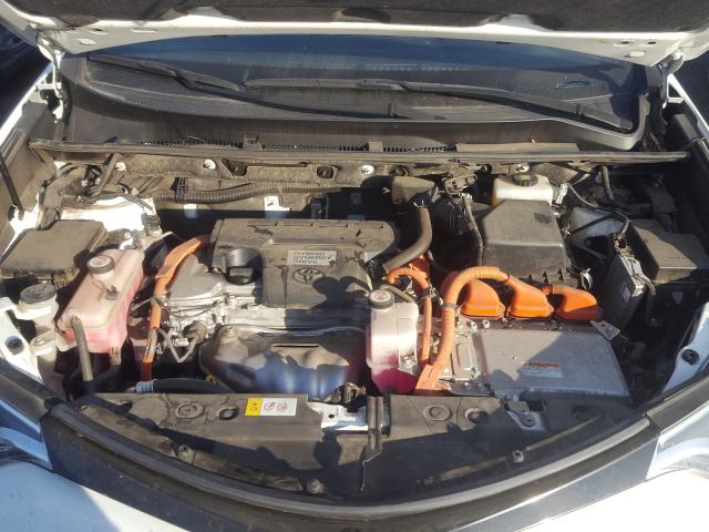 2018 TOYOTA RAV4 HV SE JTMJJREV8JD188593