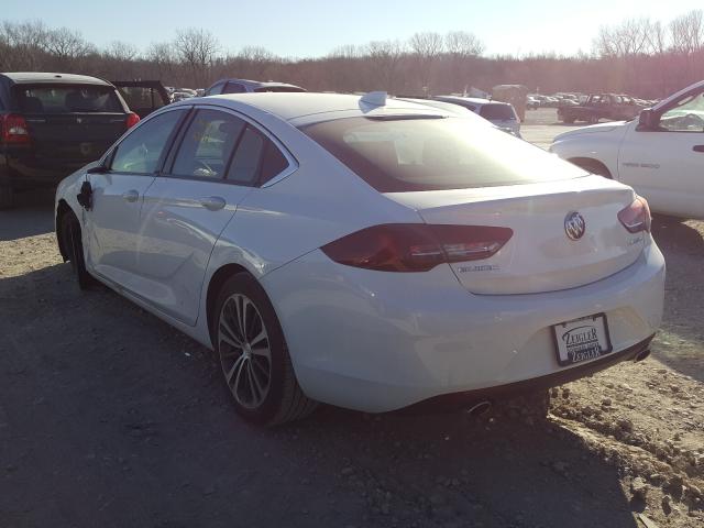 2018 BUICK REGAL ESSE W04GP6SX8J1138043