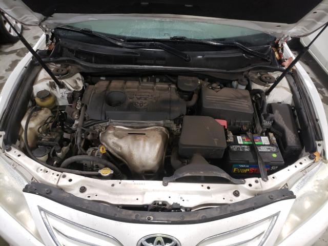 2011 TOYOTA CAMRY BASE 4T1BF3EK8BU648583
