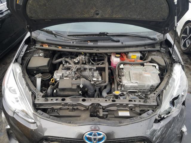 2015 TOYOTA PRIUS C JTDKDTB39F1106228