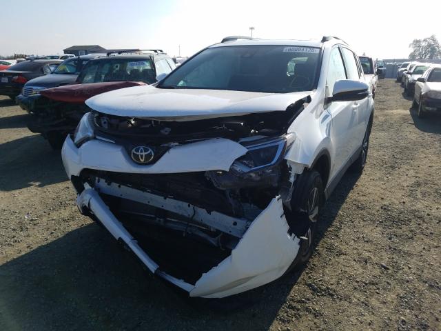 2018 TOYOTA RAV 4 2T3RFREV9JW845652