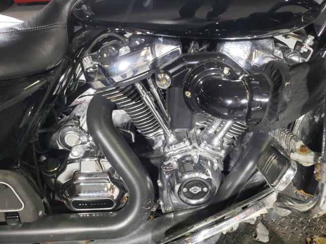2017 HARLEY-DAVIDSON FLHX STREE 1HD1KBC15HB623045