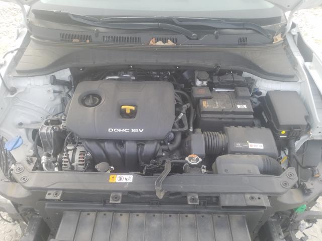 2019 HYUNDAI KONA SEL KM8K22AA5KU273884