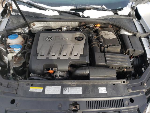 2013 VOLKSWAGEN PASSAT 1VWBN7A38DC145459