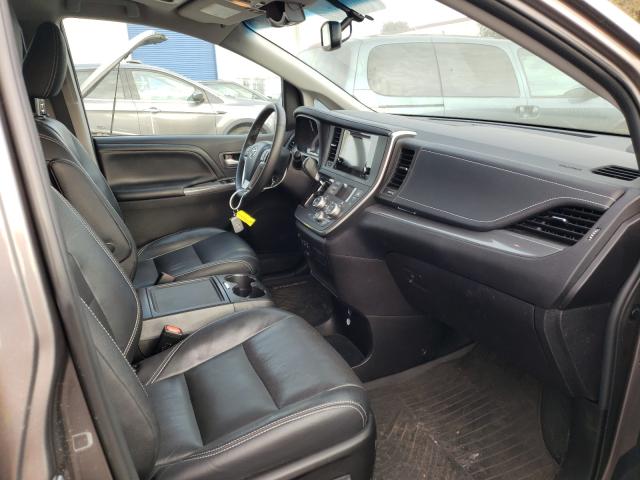 2017 TOYOTA SIENNA SE 5TDXZ3DC1HS797460