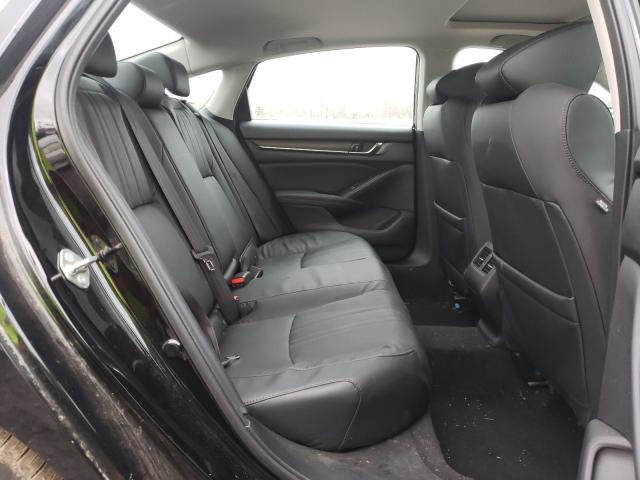 2018 HONDA ACCORD TOU 1HGCV1F93JA157948