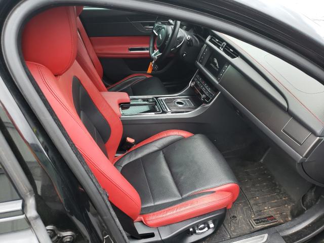 2016 JAGUAR XF S SAJBG4BV3GCY04582