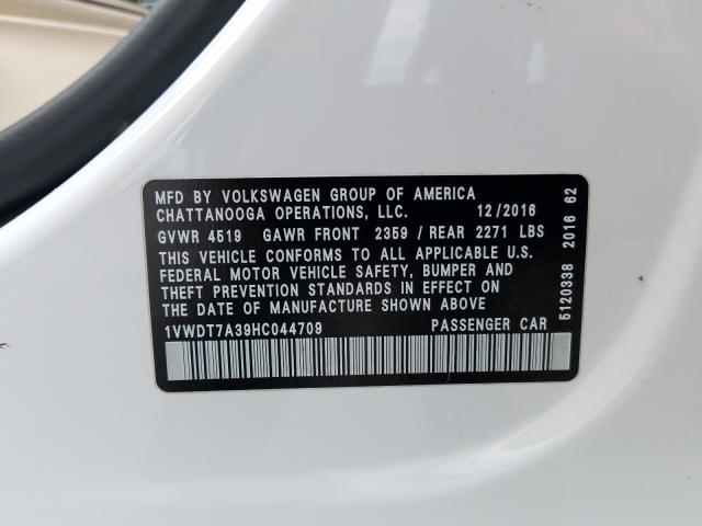 2017 VOLKSWAGEN PASSAT R-L 1VWDT7A39HC044709