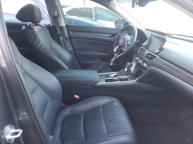 2018 HONDA ACCORD TOU 1HGCV1F94JA195382