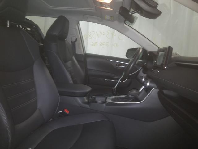 2019 TOYOTA RAV4 XLE P 2T3A1RFV3KW047482