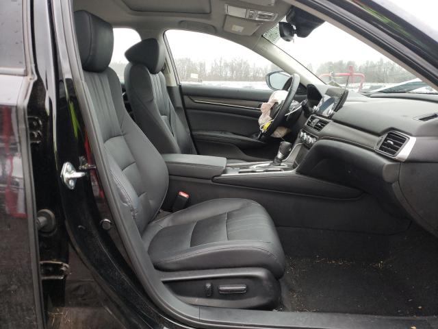 2018 HONDA ACCORD TOU 1HGCV1F93JA157948