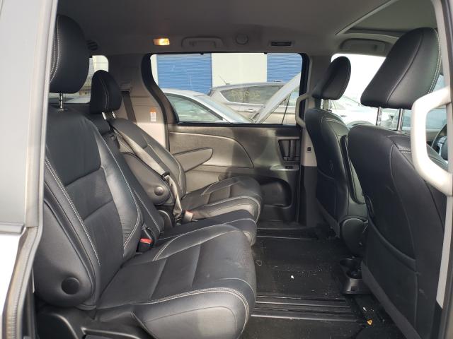 2017 TOYOTA SIENNA SE 5TDXZ3DC1HS797460