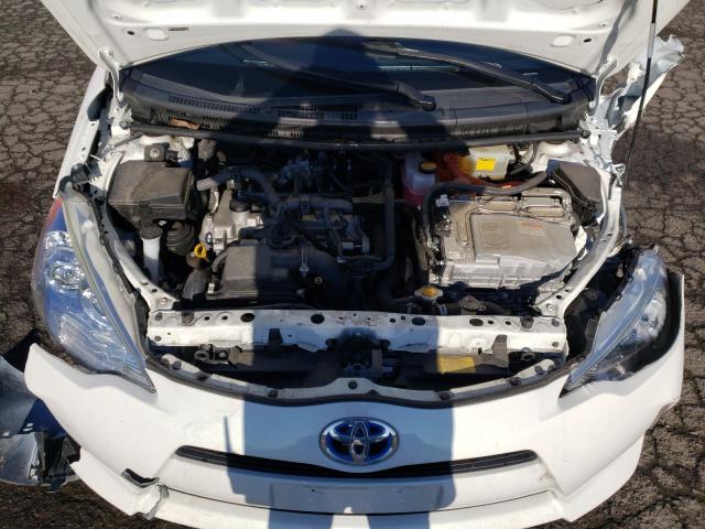 2014 TOYOTA PRIUS C JTDKDTB31E1565820