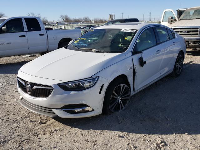 2018 BUICK REGAL ESSE W04GP6SX8J1138043