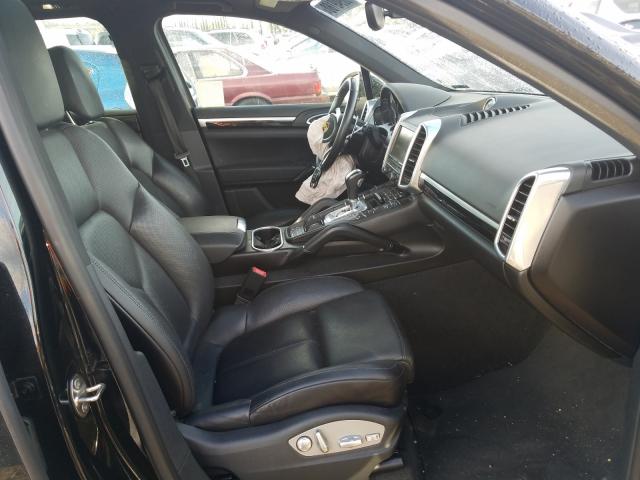 2016 PORSCHE CAYENNE - WP1AA2A29GLA10613