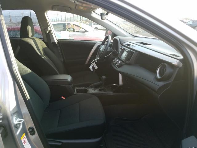 2018 TOYOTA RAV4 LE - JTMBFREV8JJ210146