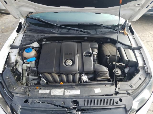 Фото: 1VWBH7A37CC063082 - 7