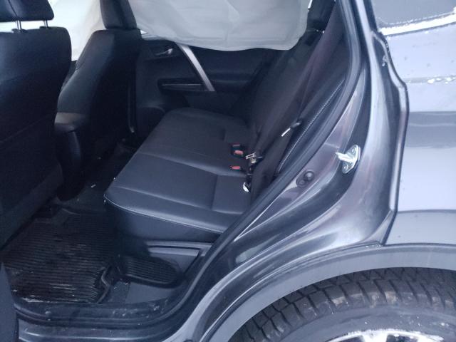 2017 TOYOTA RAV 4 JTMDJREV7HD061566