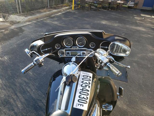 2009 HARLEY-DAVIDSON FLHTCU 1HD1FC4189Y630739