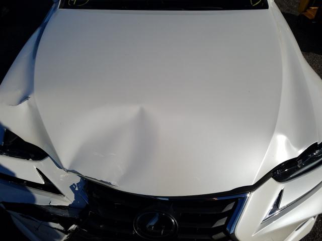 2019 LEXUS IS 300 JTHBA1D20K5088334